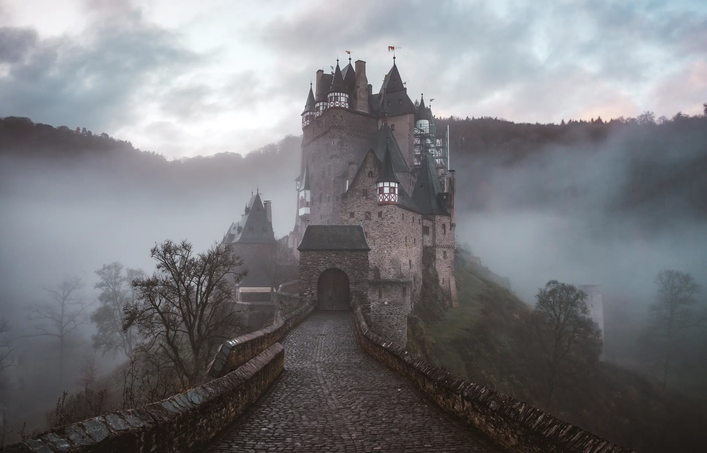 15 most famous castles